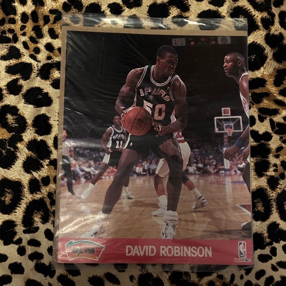 David Robinson- NBA Hoops Action Photo 8 x 10 Glossy Print - Picture 1 of 3
